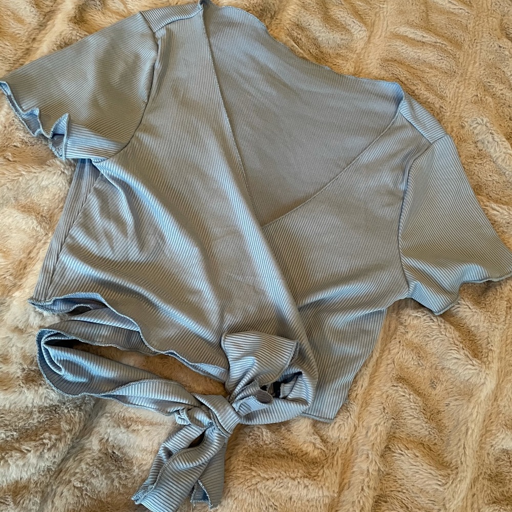 Light blue wrap crop top